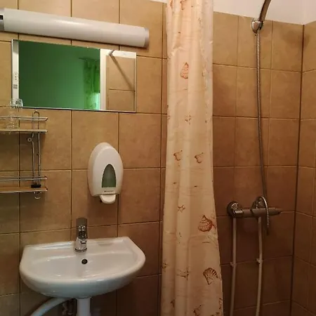 Kortsialuse Πανσιόν Aseri